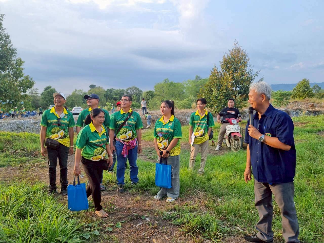 title - วันที่ 17-18 มีนาคม 2569 นายประเสริฐ กาญจนเกียรติกุล ปฏิรูปที่ดินจังหวัดบุรีรัมย์ มอบหมายให้ นางวาสนา หนูยศ นักวิชาการปฏิรูปที่ดินชำนาญการ ดำเนินการฝึกอบรมโครงการระบบส่งเสริมเกษตรแบบแปลงใหญ่ในเขตปฏิรูปที่ดิน ปีงบประมาณ พ.ศ. 2569 หลักสูตร 